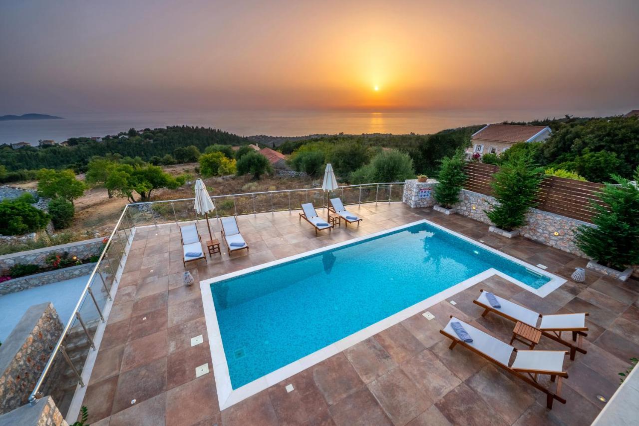 Villa Cleopatra Fiskardo sunset view!! Exteriör bild