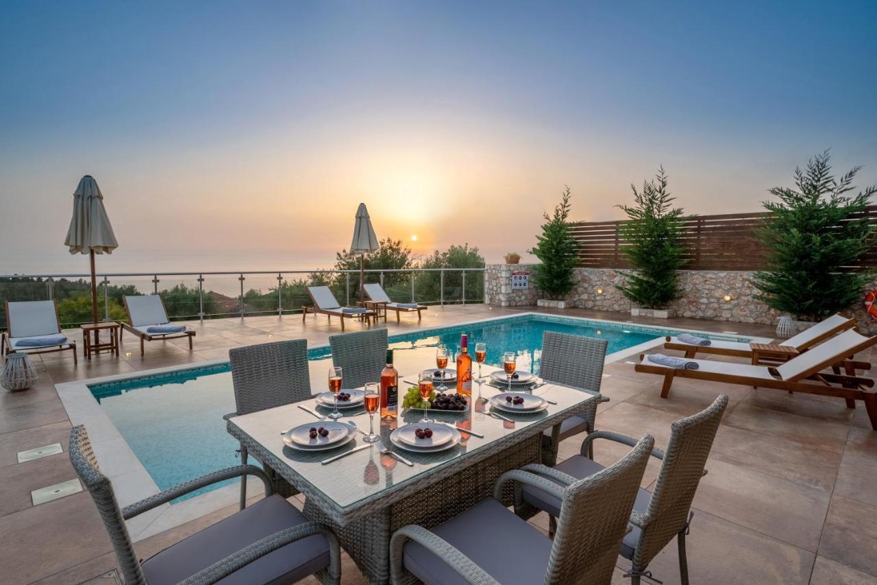 Villa Cleopatra Fiskardo sunset view!! Exteriör bild