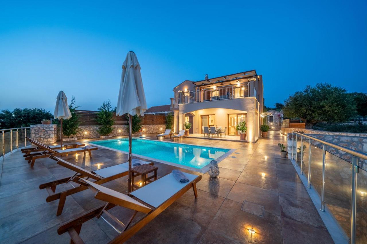 Villa Cleopatra Fiskardo sunset view!! Exteriör bild