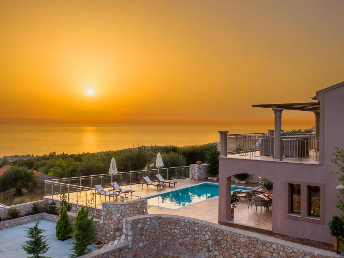 Villa Cleopatra Fiskardo sunset view!! Exteriör bild
